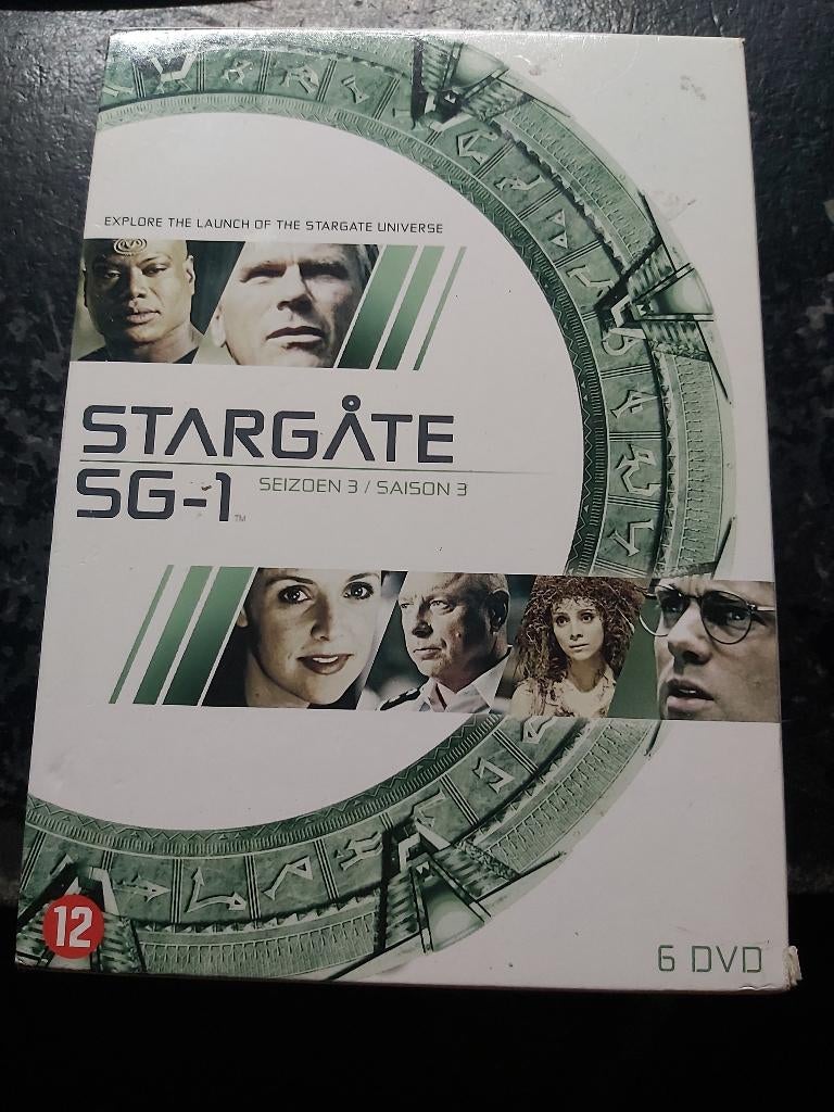 stargate sg 1     3, Vanaf 9 jaar, Ophalen of Verzenden, Zo goed als nieuw, Science Fiction en Fantasy