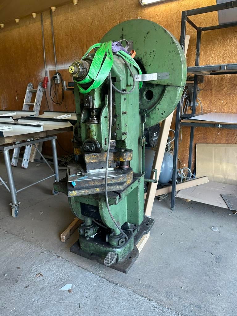Excentrische pers/ Uithoek machine Opknapper, Ophalen of Verzenden, Gebruikt
