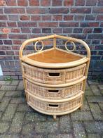 Rotan ladenkastje hoek, Ophalen, Gebruikt, 50 tot 100 cm, 3 of 4 laden