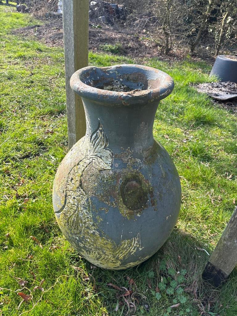 Grote zware oude verweerde kruik voor buiten, Tuin en Terras, Bloempotten, Ophalen, Gebruikt, 40 cm of meer, Rond