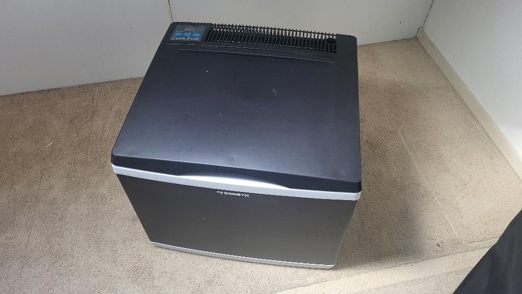 Dometic B40DCK-400 campingkoelkast (40L), Ophalen, Gebruikt, Koelbox, Compressor