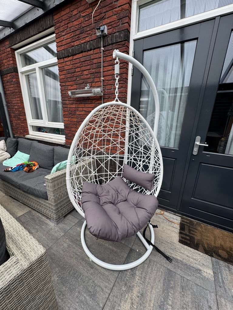 Prachtige Witte Hangstoel (Xenos Swing) incl. Grijze Kussens, Ophalen, Gebruikt, Wit, Metaal