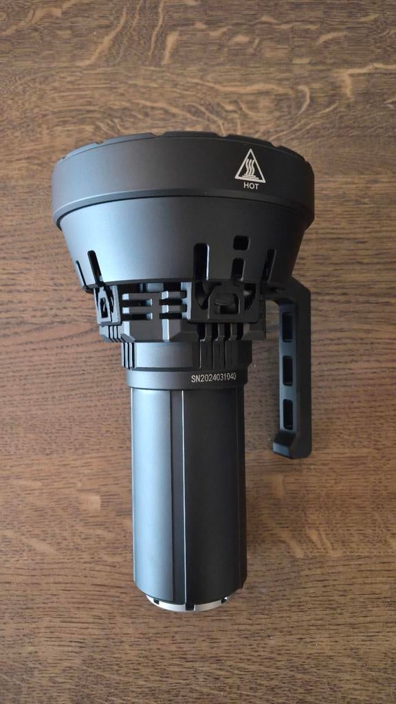 Imalent ms32, Caravans en Kamperen, Zaklampen, Ophalen of Verzenden, Zo goed als nieuw, Batterij