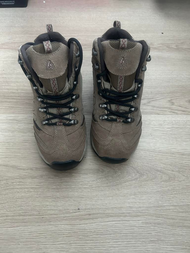 Human Nature waterdichte bergschoenen maat 38, Sport en Fitness, Bergsport en Wandelen, Ophalen of Verzenden, Zo goed als nieuw