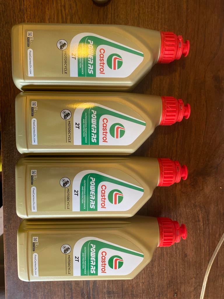 Castrol Power RS 2T Motorolie - 4x 1L flessen, Ophalen of Verzenden