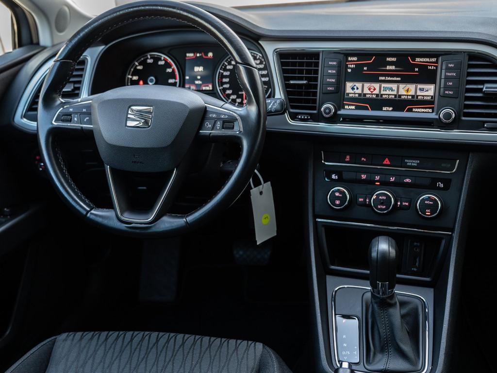 Seat Leon ST 1.4 EcoTSI Style Connect - AUTOMAAT - APPLE CAR, Auto's, Seat, Gebruikt, Euro 6, 4 cilinders, 150 pk