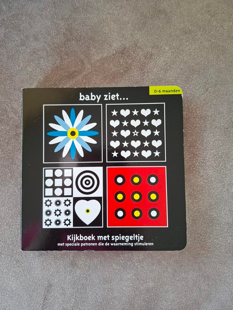 Boekje baby ziet, Ophalen of Verzenden, Zo goed als nieuw, Overige onderwerpen