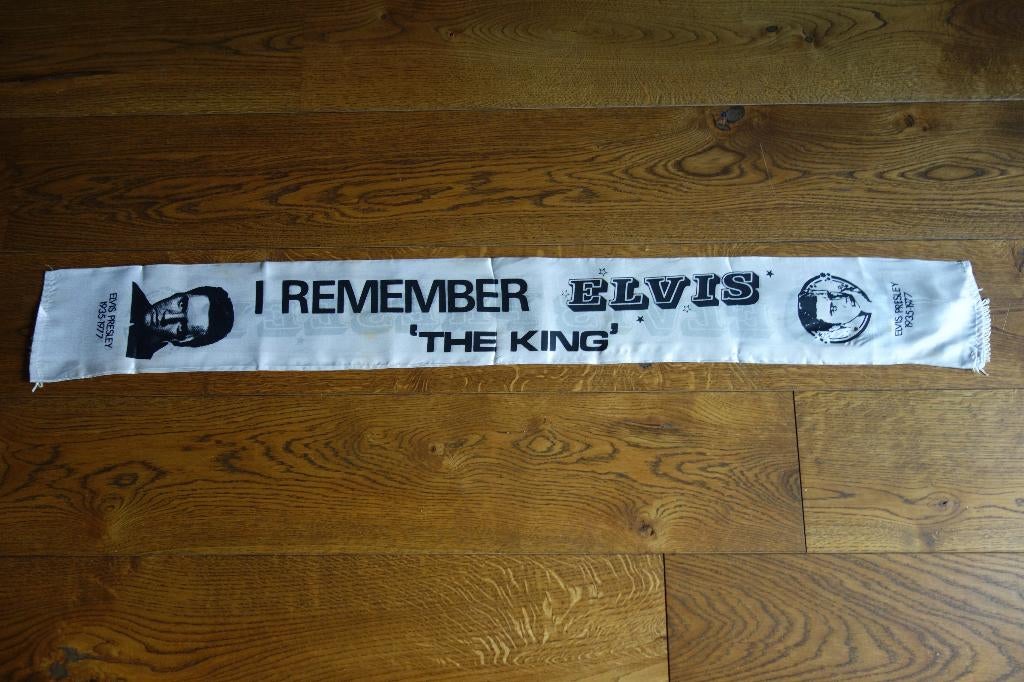 Elvis Presley sjaal bedrukt, Ophalen of Verzenden, Zo goed als nieuw, Kleding