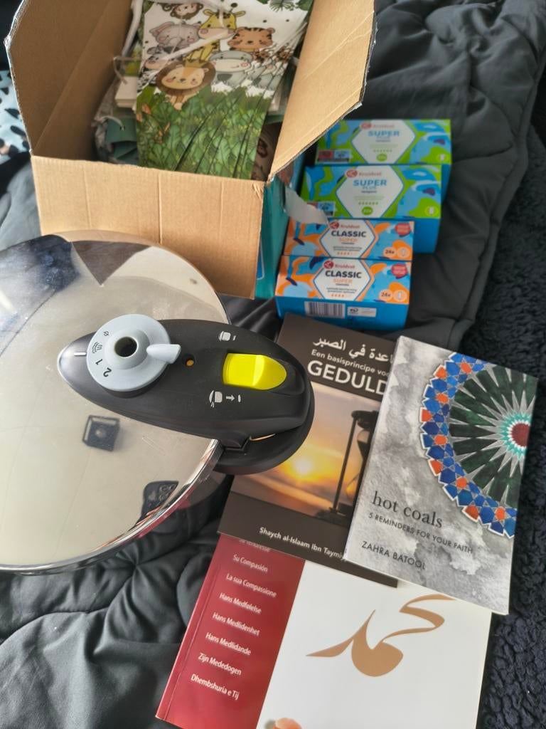 Rijstkoker hygiëne producten boeken kind islam versiering, Ophalen