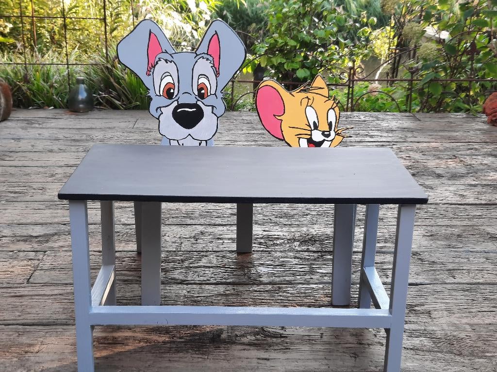 Kinderbankje, Ophalen, Zo goed als nieuw, Tafel(s) en Stoel(en)