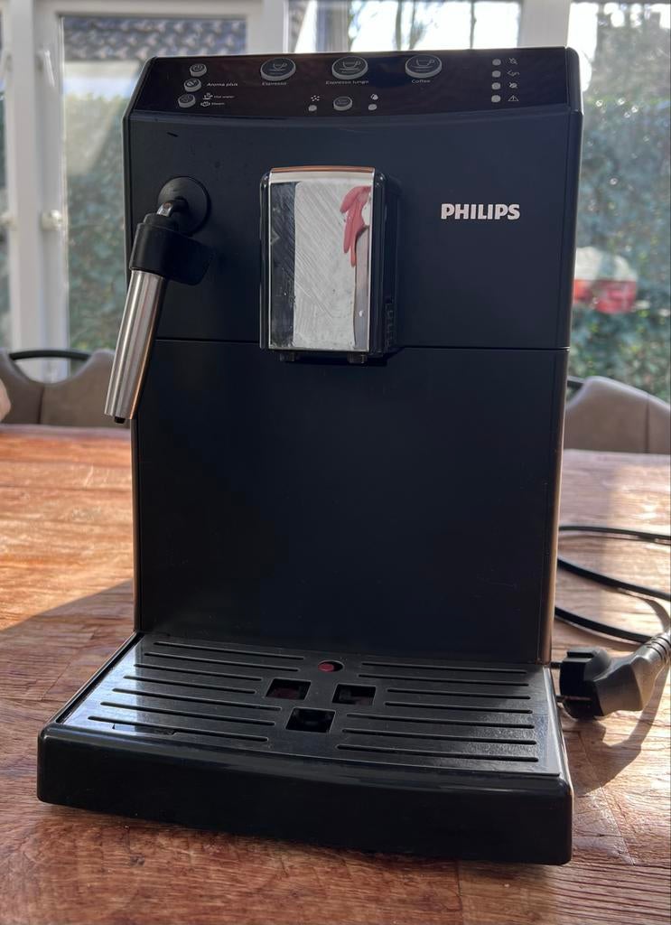 Philips HD8827 volautomatische espressomachine (opknapper), Witgoed en Apparatuur, Koffiezetapparaten, Gebruikt, Espresso apparaat