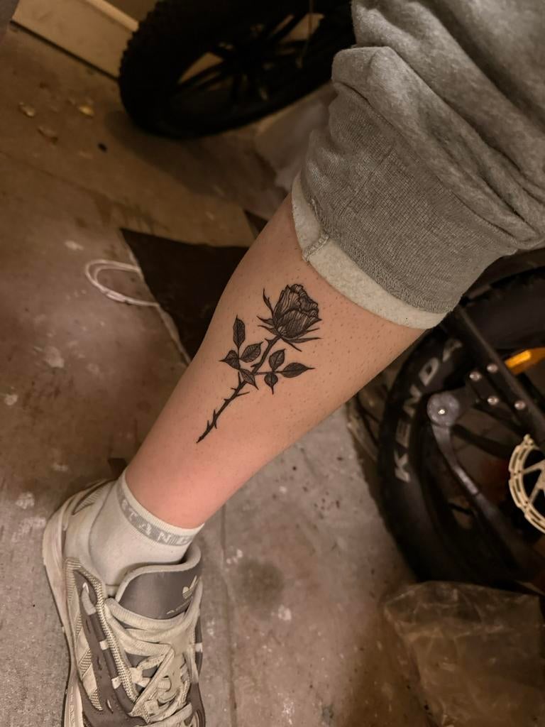 Budget-Friendly Tattoos – Portfolio Building Specials, Hobby en Vrije tijd, Tekenen, Ophalen of Verzenden, Zo goed als nieuw