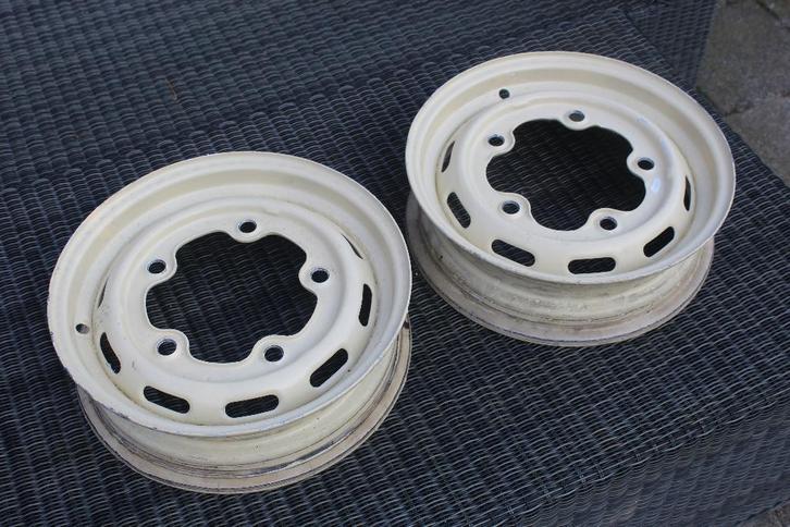 < Volkswagen Oldtimer Velgen 15 Inch Nette Gebruikte Staat >, Auto-onderdelen, Overige Auto-onderdelen, Volkswagen, Gebruikt, Ophalen of Verzenden