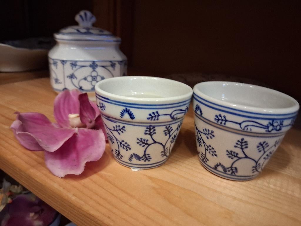 Blauw saks set van 2 mini bloempotjes, Ophalen of Verzenden, Zo goed als nieuw, Overige stijlen