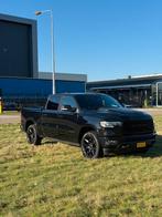 RAM 1500 5.7 V8 Crew Cab Limited, Auto's, 5654 cc, Zwart, Particulier, Dealer onderhouden