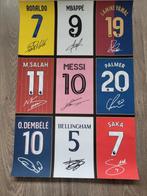 Poster met gesigneerde voetbalshirts van topvoetballers, Ophalen of Verzenden