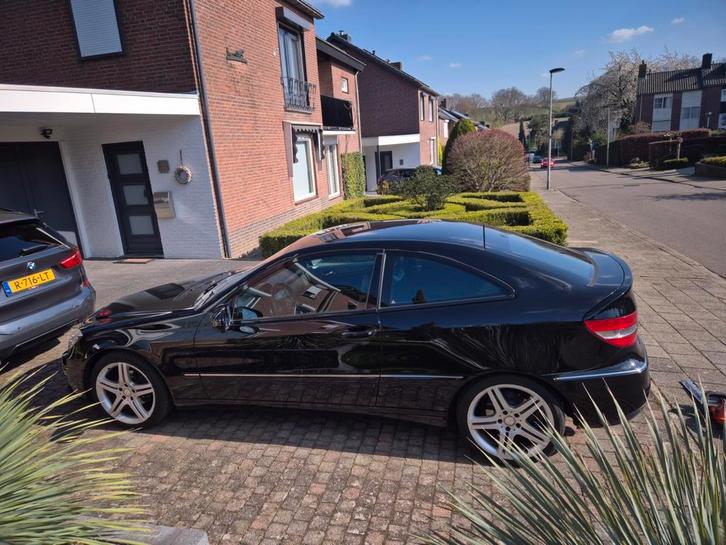 Mercedes-Benz CLC 1.8 Clc180 Kompressor AUT 2008 Zwart, Auto's, Mercedes-Benz, Particulier, CLC, Benzine, E, Coupé, Automaat, Origineel Nederlands