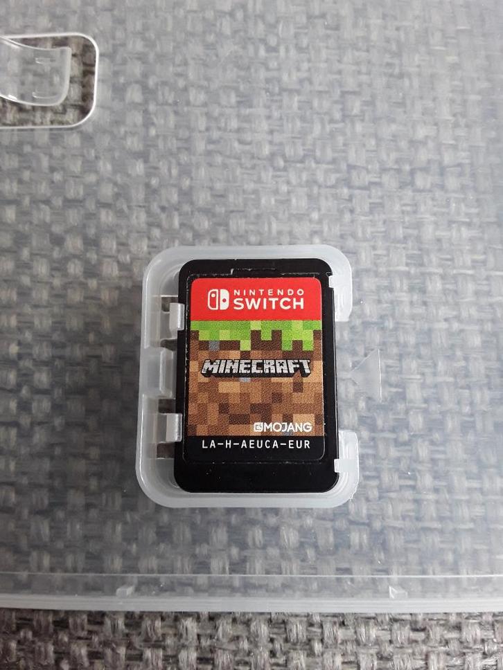 Nintendo Switch Game Minecraft, Spelcomputers en Games, Games | Nintendo Switch, Zo goed als nieuw, Avontuur en Actie, 3 spelers of meer
