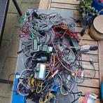 Parrot carkit en diverse auto audio kabels - Beste kwaliteit, Ophalen of Verzenden, Gebruikt, Overige kabels