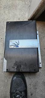 Soundstream en Rodek Versterkers - Auto Audio, Auto diversen, Ophalen of Verzenden, Gebruikt