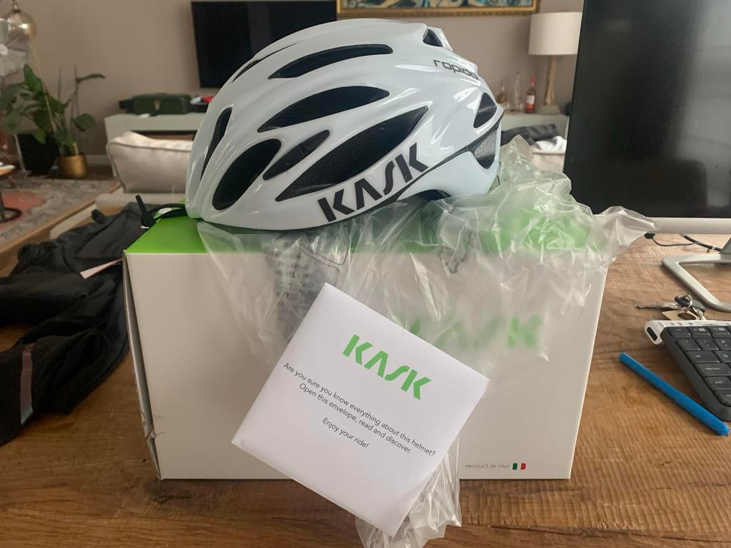 SET: Kask Rapido fietshelm en fietsshirt set, Verzenden, Nieuw, Overige maten, Heer of Dame