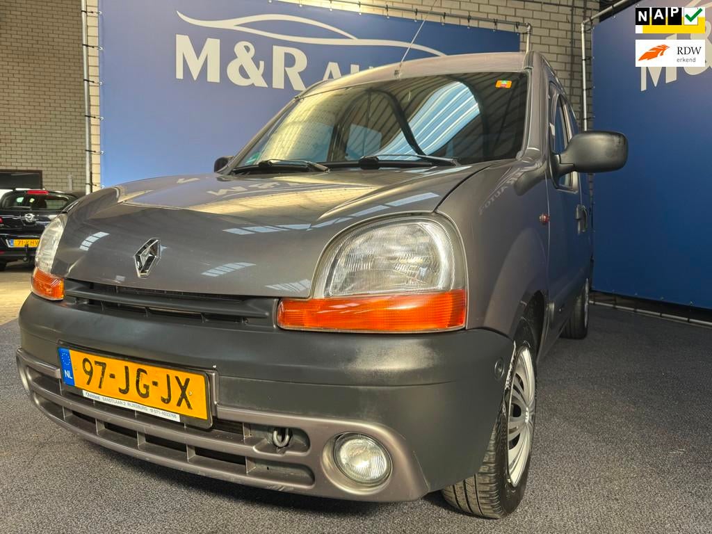 Renault Kangoo 1.4 Privilège Rolstoelauto Automaat Nieuwe A, Auto's, Gebruikt, 4 cilinders, 49 €/maand, Origineel Nederlands