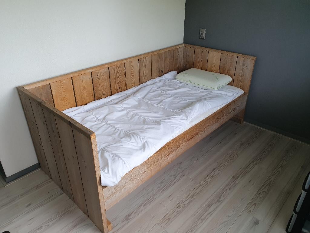 Steigerhout bed, Ophalen, 90 cm, Eenpersoons, Bruin