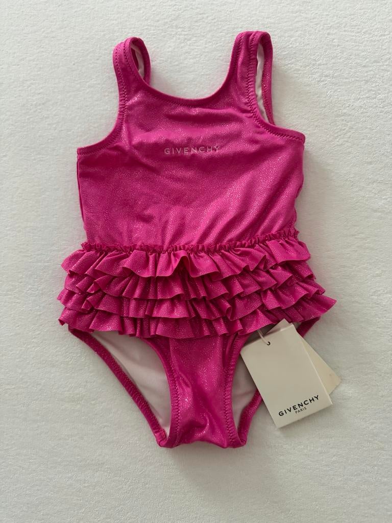 Givenchy badpak nieuw roze met ruches, Kinderen en Baby's, Babykleding | Baby-zwemkleding, Meisje, Badpak, Nieuw, Overige maten