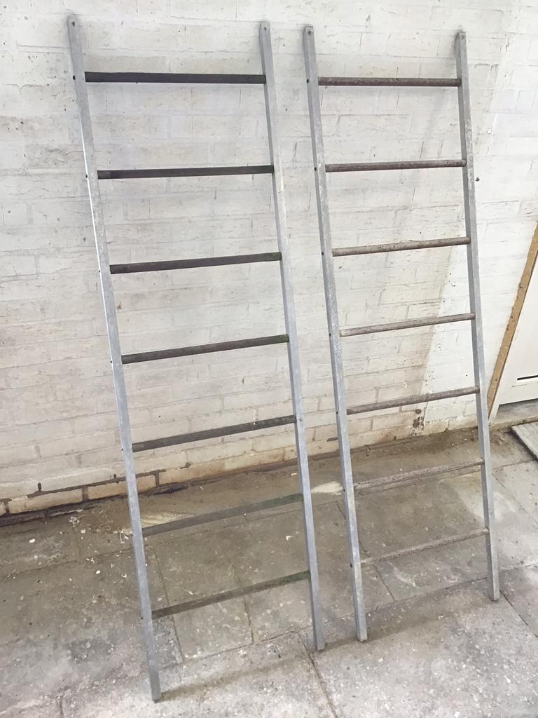 Zitstok trap 152 cm x 44 cm., Ophalen, Gebruikt, Kooi-accessoires