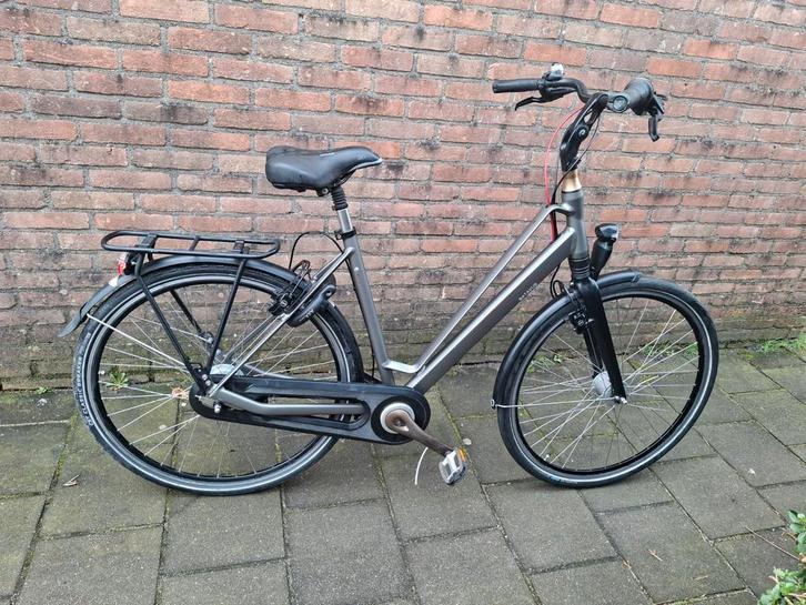 In nieuwstaat verkerende batavus bryte 28 inch framehoogte54, Fietsen en Brommers, Fietsen | Dames | Sportfietsen en Toerfietsen