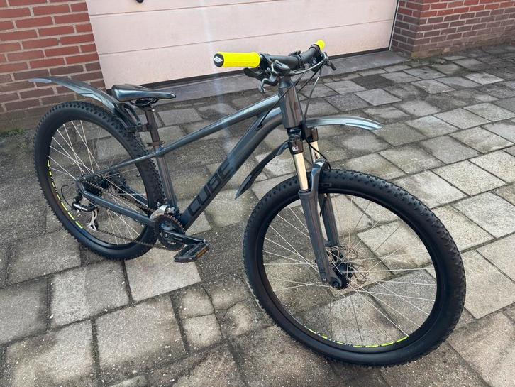 Cube Aim Pro 27,5 inch, Fietsen en Brommers, Fietsen | Mountainbikes en ATB, Zo goed als nieuw, Overige merken, Minder dan 45 cm