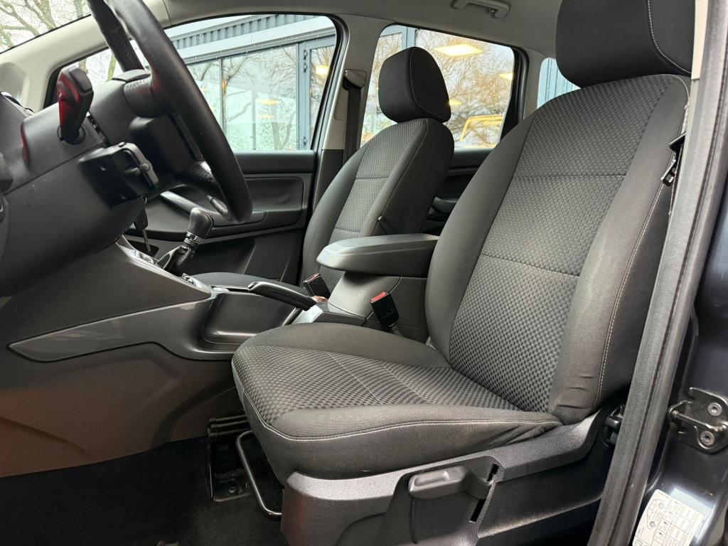 Ford C-MAX 1.8-16V Limited (bj 2010), Voorwielaandrijving, 125 pk, Gebruikt, 4 cilinders