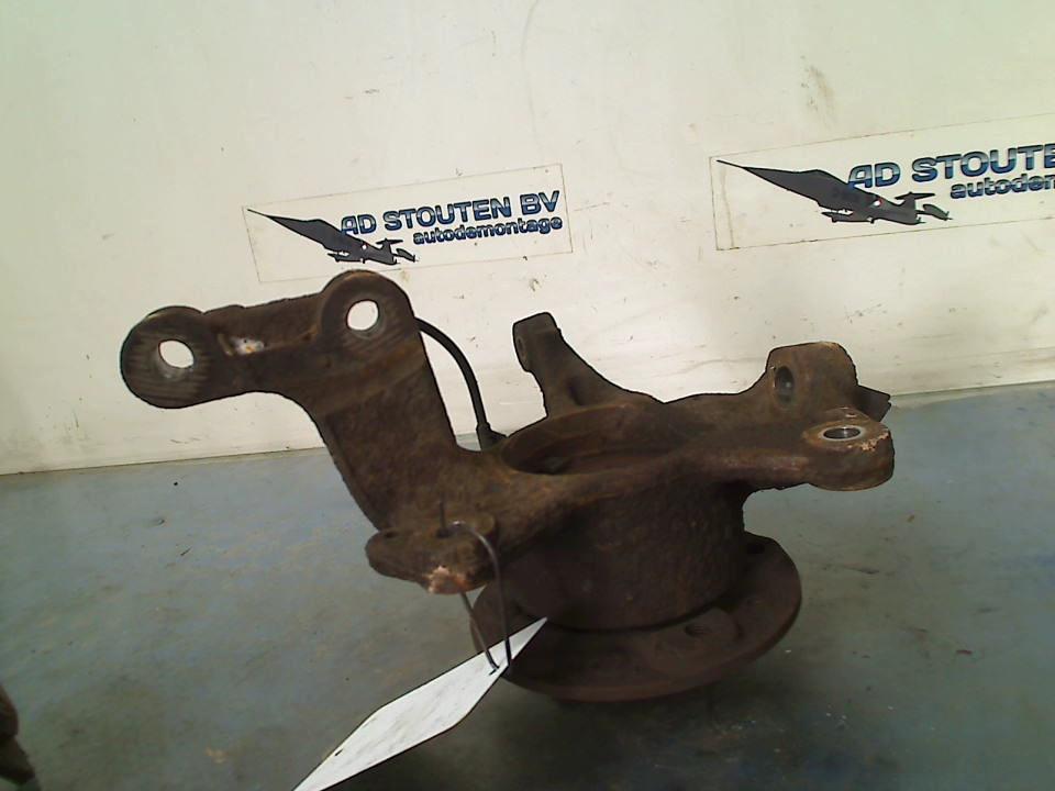 Fusee Rechts Voor Renault Grand Scénic III (JZ) 2010, Gebruikt, Renault Deutschland AG, Dialog.deutschland@renault.de, Peter-Huppertz-Straße 5, Köln 51063, , Duitsland