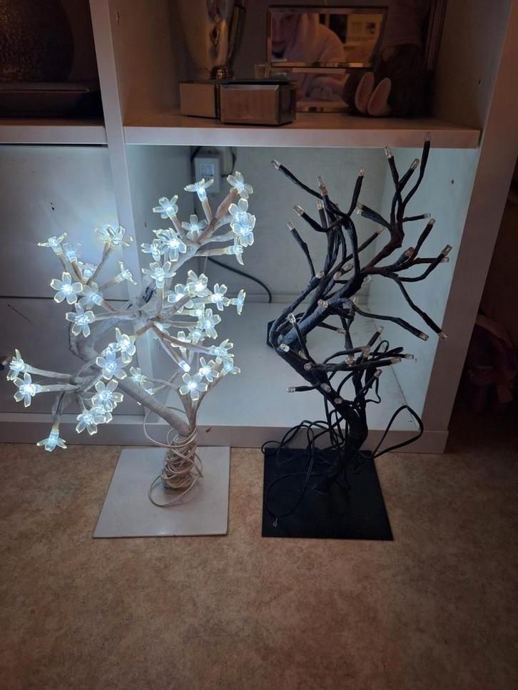 2 lampen bloemen boom met verlichting, Huis en Inrichting, Lampen | Overige, Gebruikt, Ophalen of Verzenden