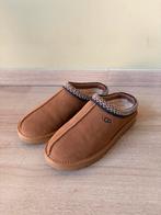 UGG Tasman uniseks maat 40 - Perfecte staat, Kleding | Dames, Schoenen, Ophalen of Verzenden, Zo goed als nieuw, Bruin, Pantoffels of Sloffen