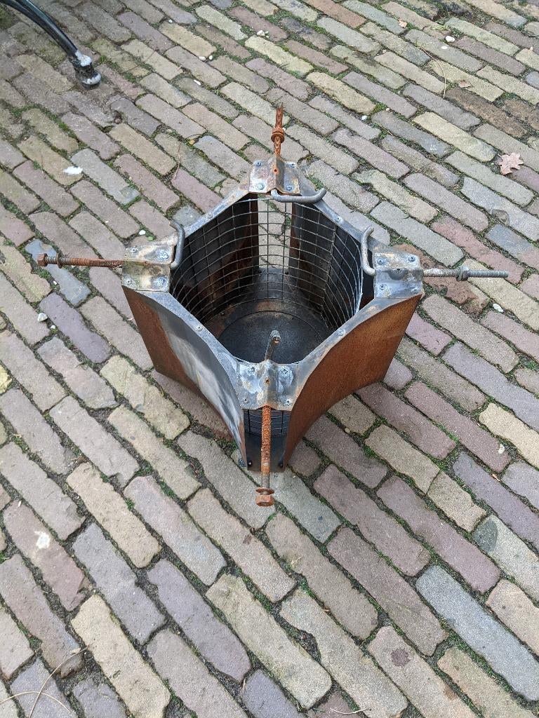 Schoorsteen kap, Ophalen, Gebruikt, Houtkachel, Vrijstaand