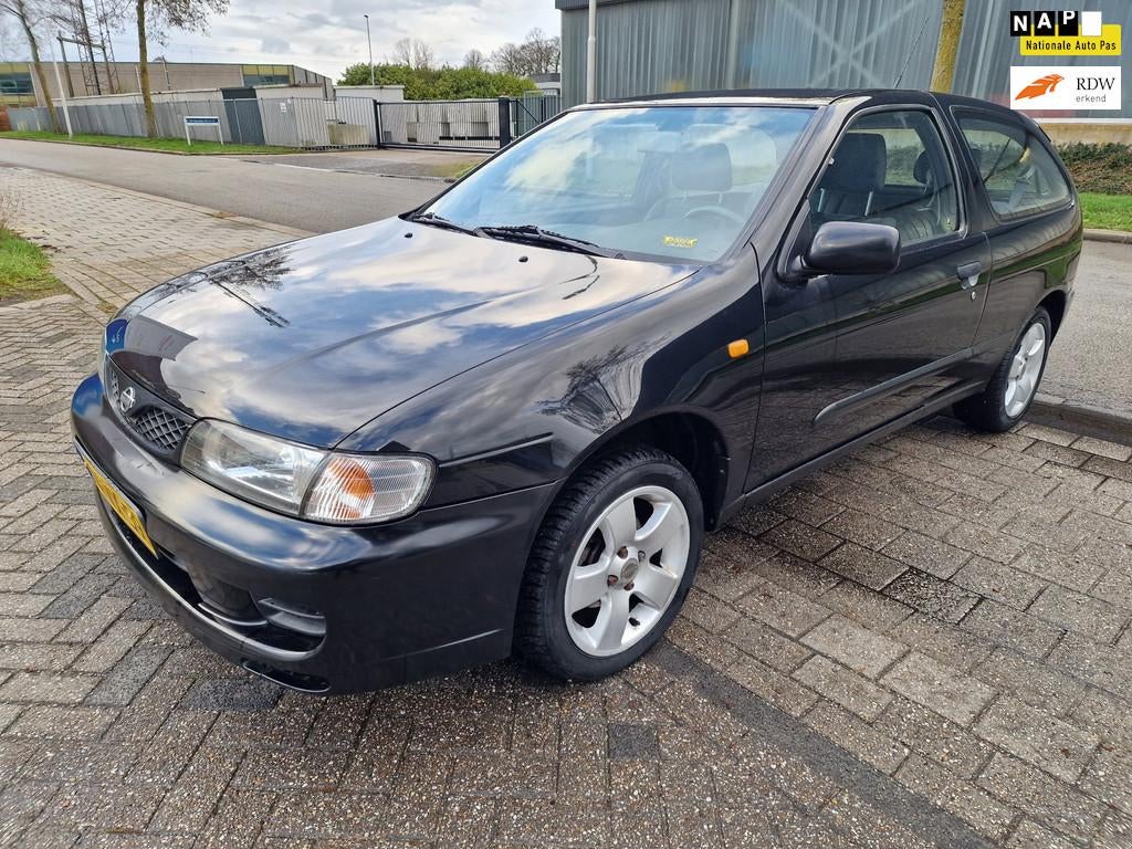 Nissan Almera 1.4 GX, Airco, Nap, Zeer goed rijdend Inruil m, 450 kg, 4 cilinders, 1055 kg, Zwart