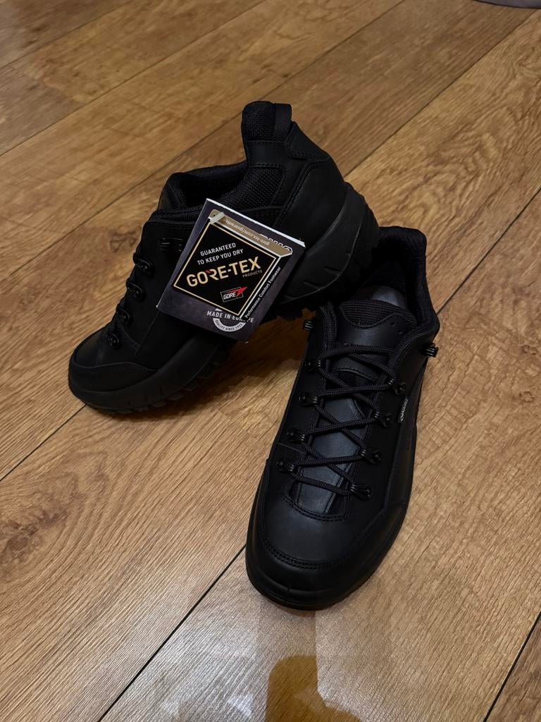 Lowa Renegade maat 42, Ophalen of Verzenden, Nieuw, Schoenen