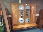 Elegante Franse garderobekast met spiegeldeuren, Ophalen