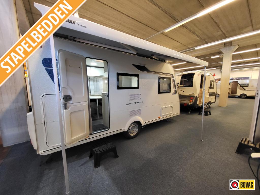 Caravelair Alba Family 426; cassetteluifel, voortent, mover, Dwarsbed, Bedrijf, Treinzit, Caravelair