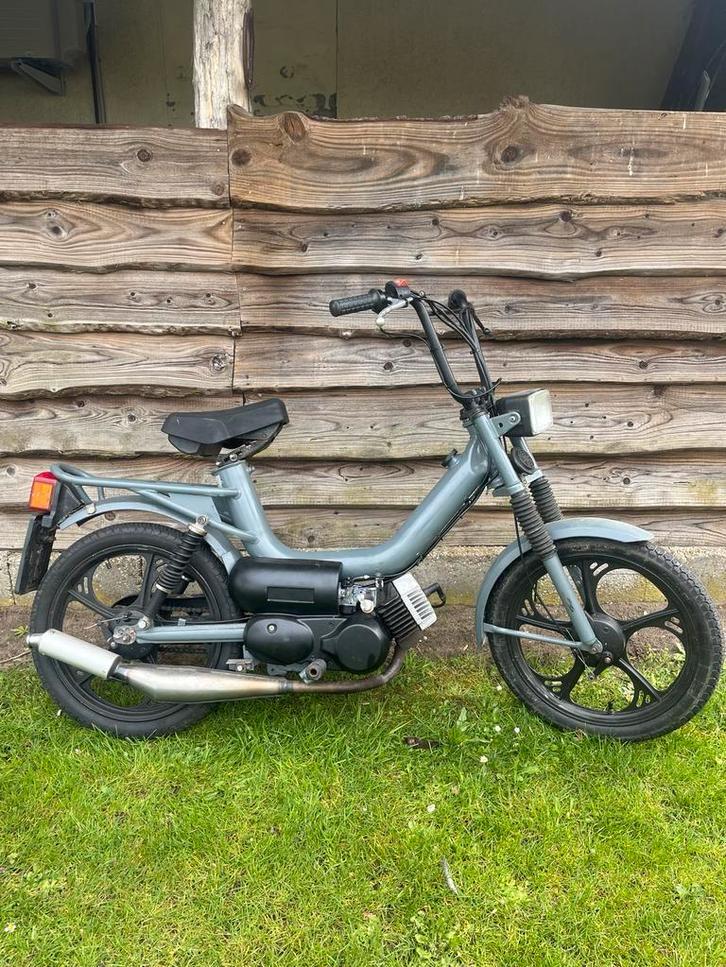 Tomos bromfiets - Grijs, goed onderhouden, Fietsen en Brommers, Brommers | Tomos, Ophalen, Gebruikt, Maximaal 45 km/u, Overige modellen