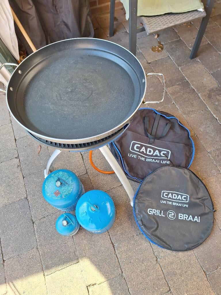 Cadac skottelbraai inclusief gasflessen ( campinggaz), Ophalen, Gebruikt