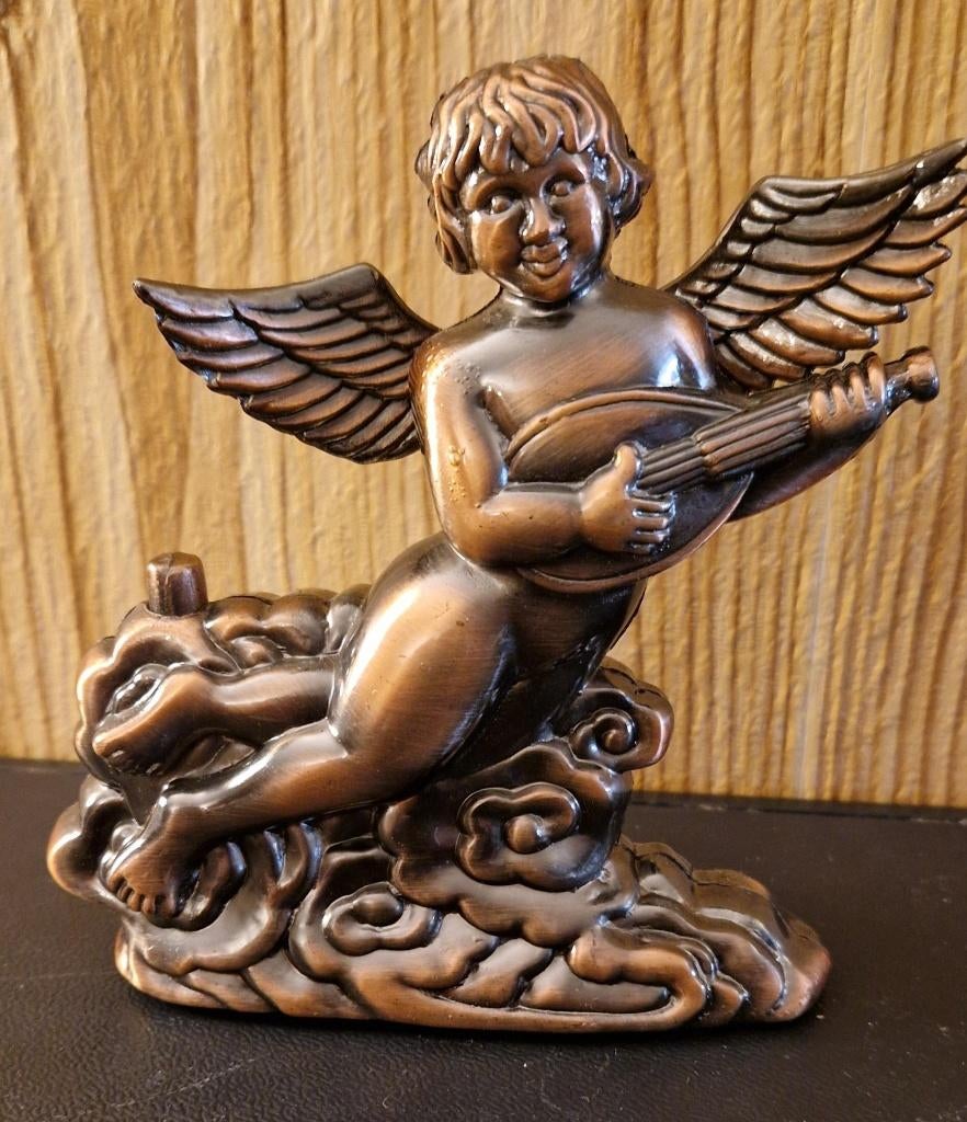 ca 1000 Tafel aanstekers kunnen ook als beeldjes staan, Verzamelen, Rookartikelen, Aanstekers en Luciferdoosjes, Ophalen, Nieuw