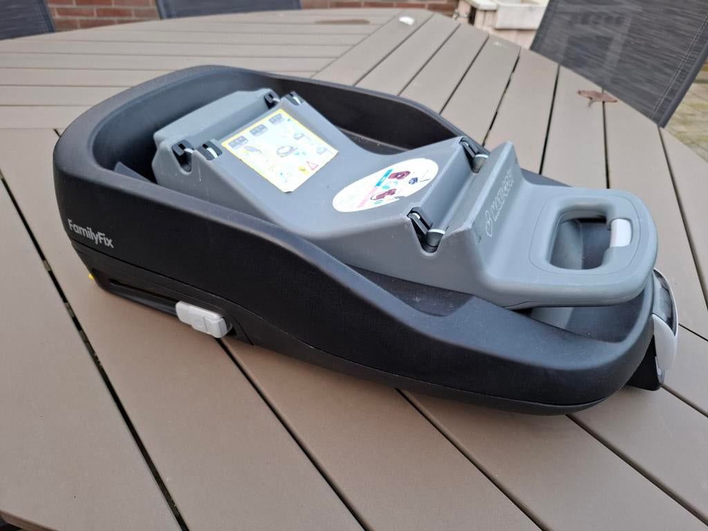 Family fix, Gebruikt, 9 t/m 18 kg, Ophalen of Verzenden, Isofix