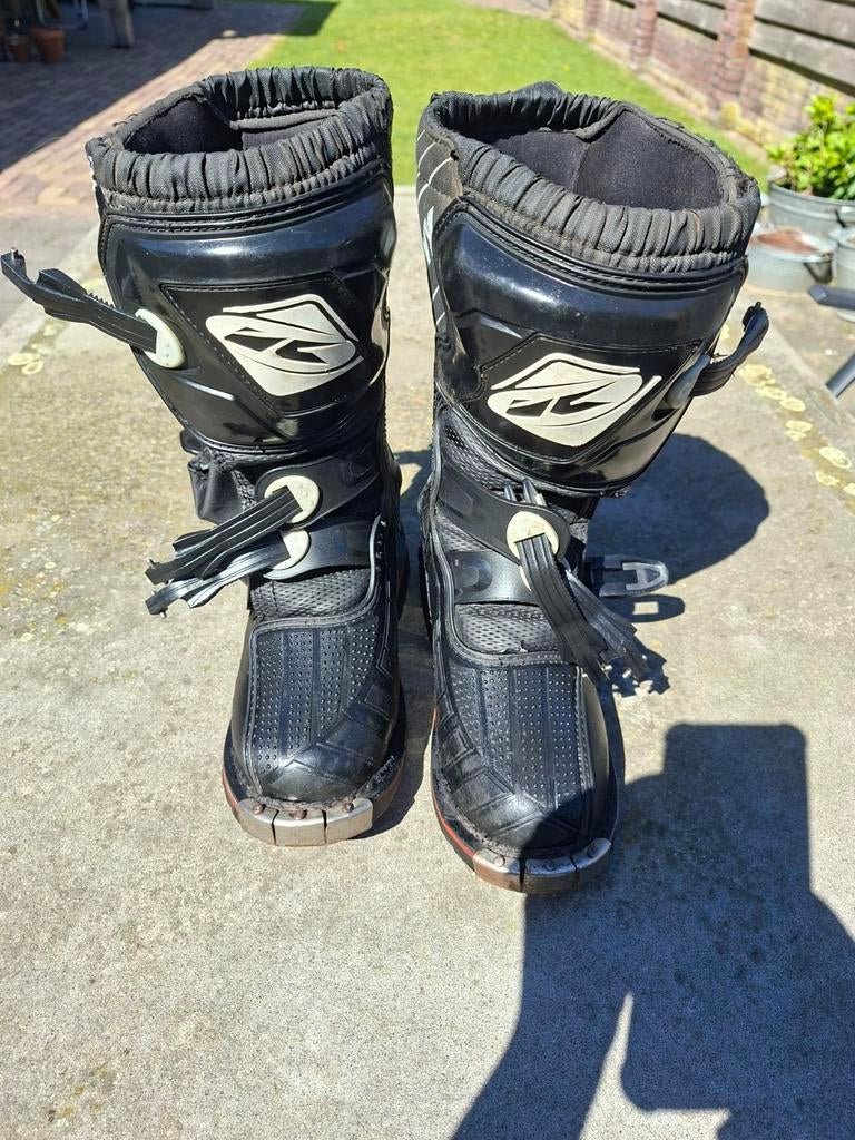 Kenny crosslaarzen (motor) maat 37, Motoren, Kleding | Motorkleding, Ophalen, Tweedehands, Laarzen