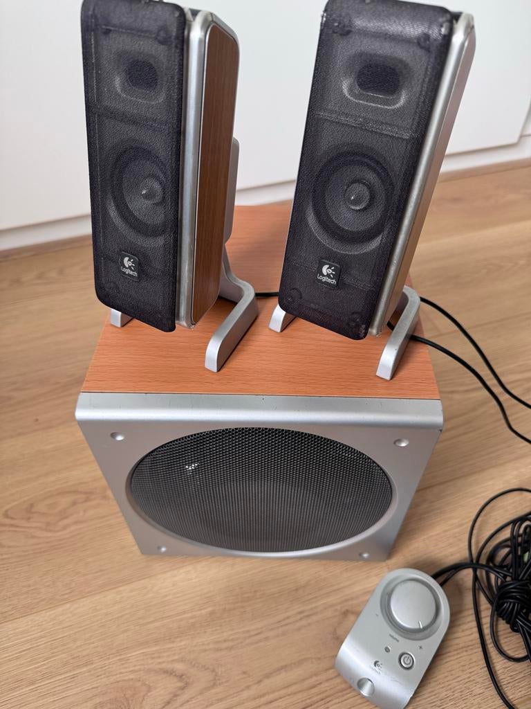Logitech Z3 speakerset met subwoofer en jackplug, Computers en Software, Pc speakers, Ophalen, Gebruikt, Audiokanaal 2.1
