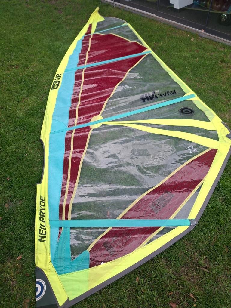 Neilpryde 5.3, Ophalen, Gebruikt, Zeil, Minder dan 5 m²