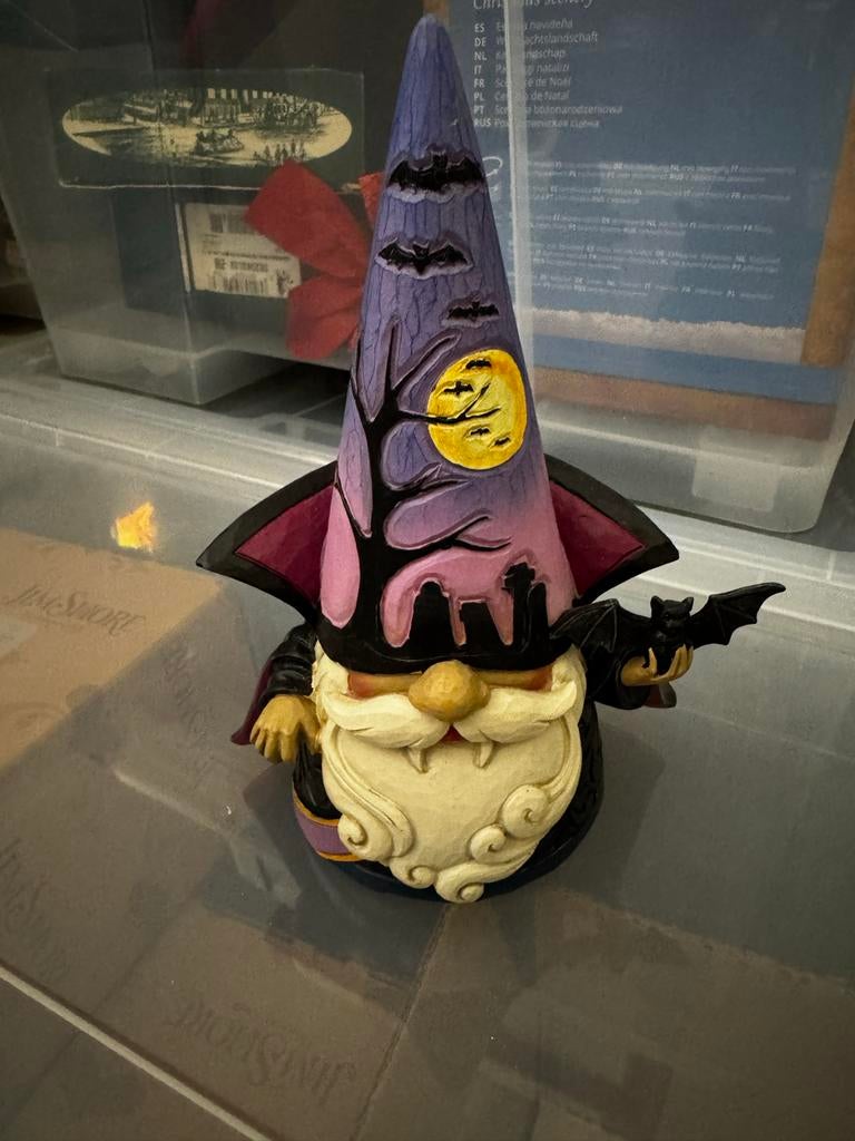 Jim Shore vampier gnome, Verzamelen, Beelden en Beeldjes, Ophalen of Verzenden, Zo goed als nieuw, Fantasy