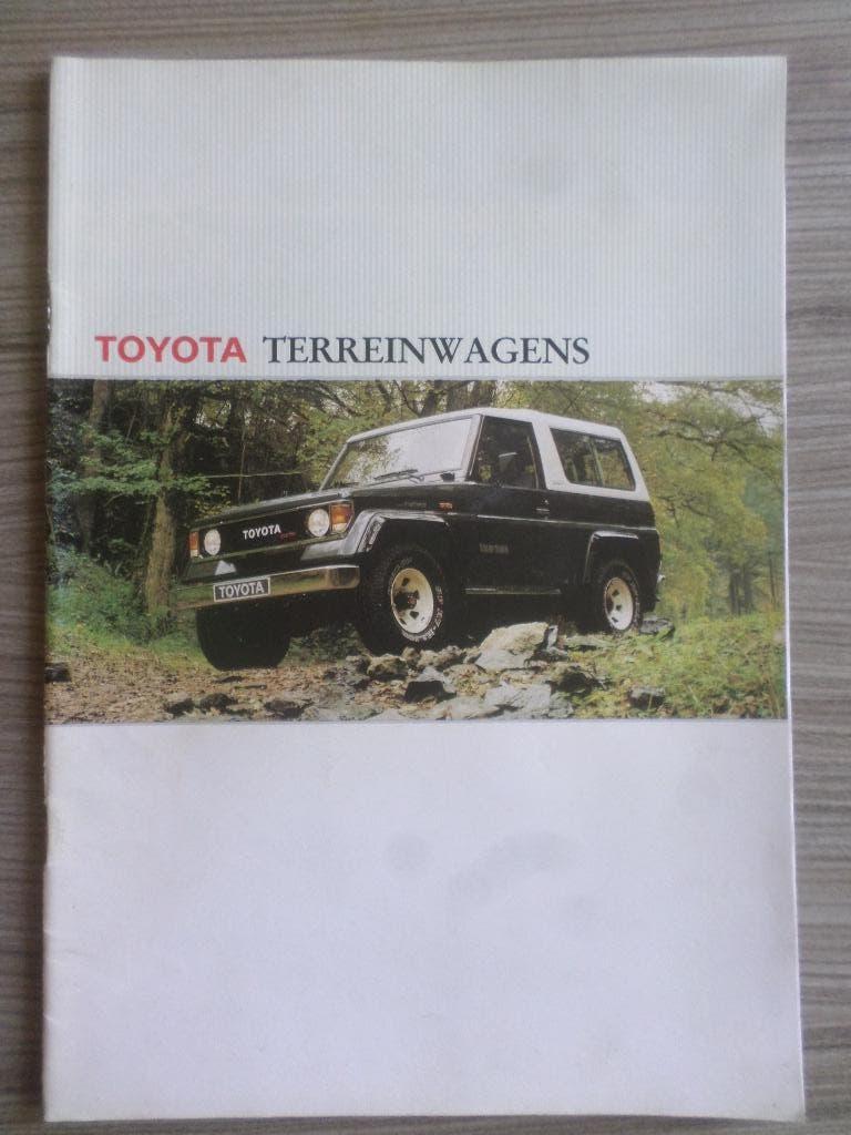Toyota Terreinwagens LandCruiser HiLux 1987 Brochure, Ophalen of Verzenden, Zo goed als nieuw, Toyota