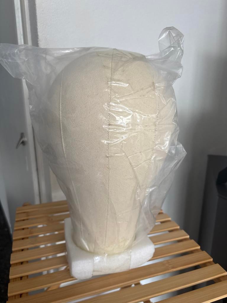 Canvas pruikenhoofd, Ophalen, Nieuw